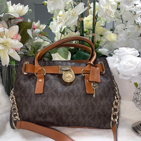 Michael Kors Handbag Hamilton Shoulder Or Hand Bag - Picture 1 of 14